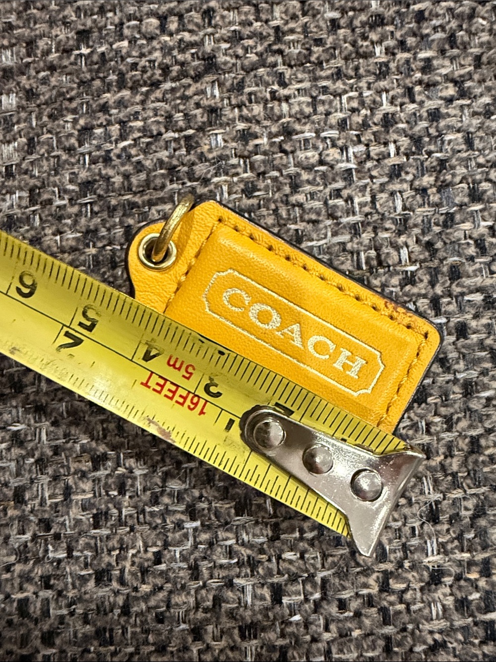 COACH Mustard Yellow Leather Logo Tag Keyring - Picture 3 of 4